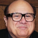 Danny DeVito režíruje Líbánky s otcem