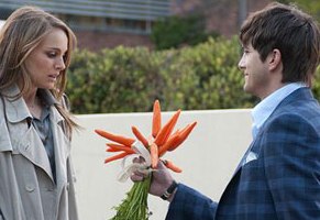 No Strings Attached – trailer